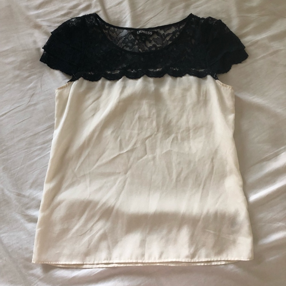 Express T-shirt